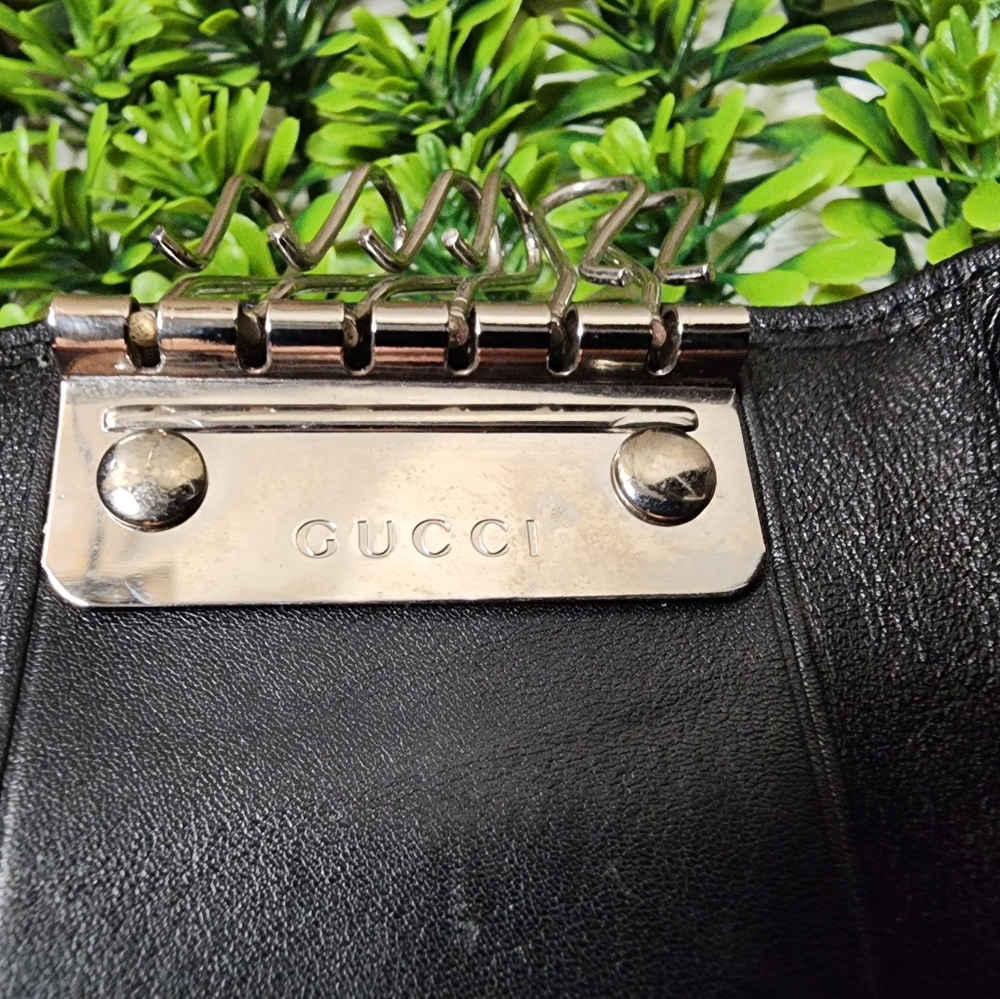 EUC Gucci Key Holder Card Case - Picture 10 of 12